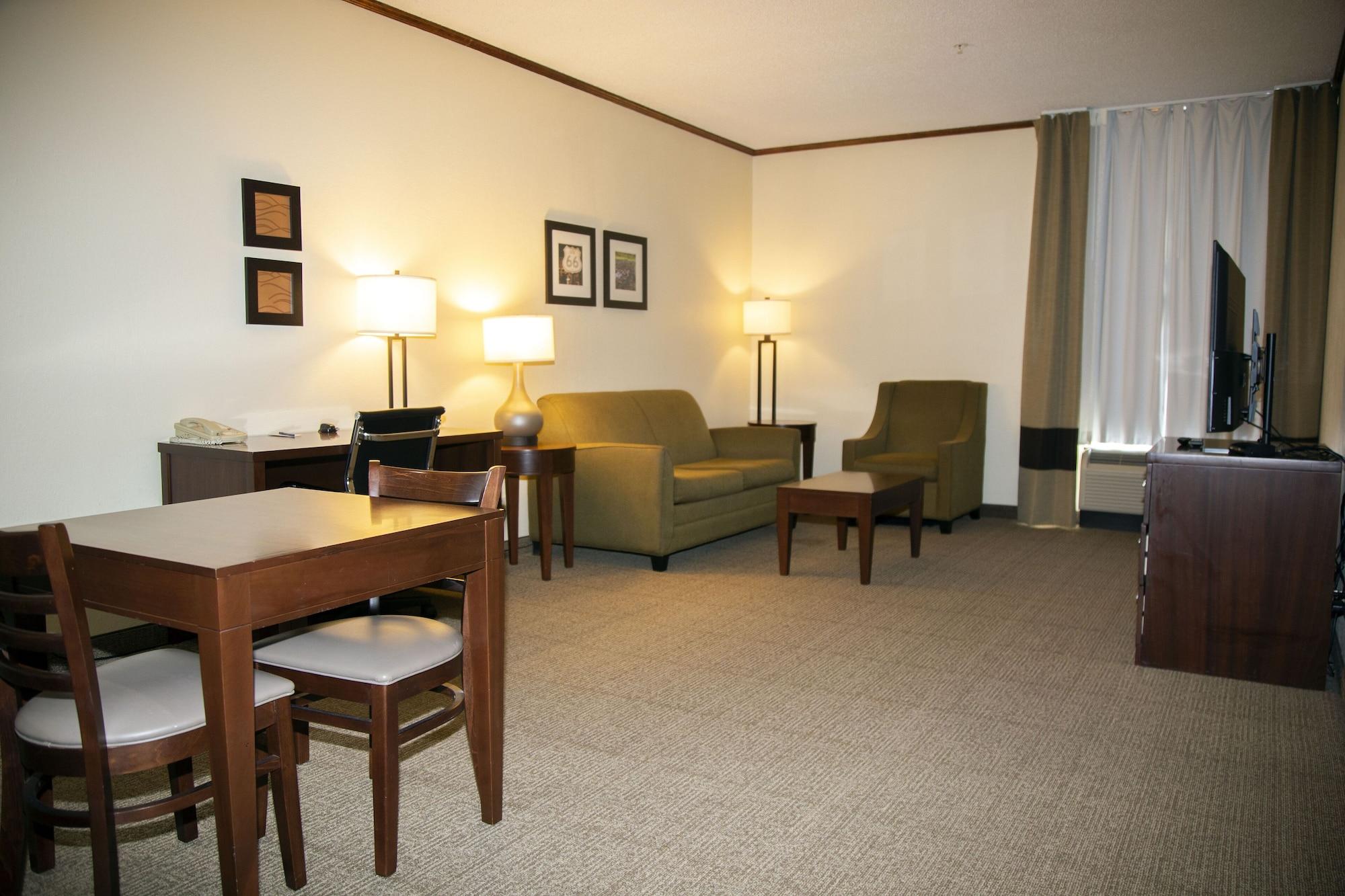 Hotel & 3*