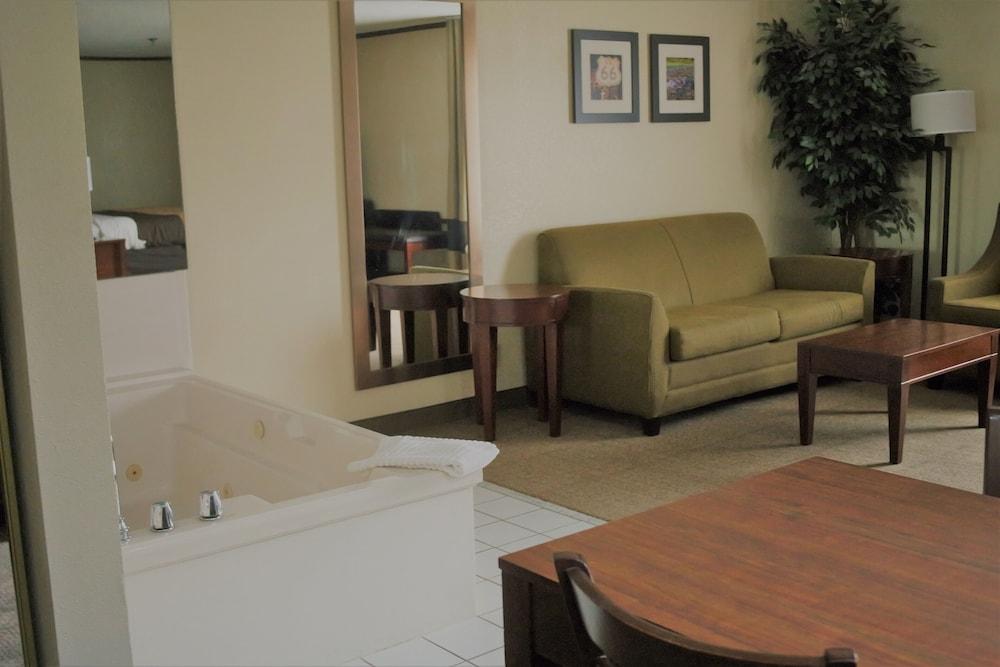 & Hotel Ardmore