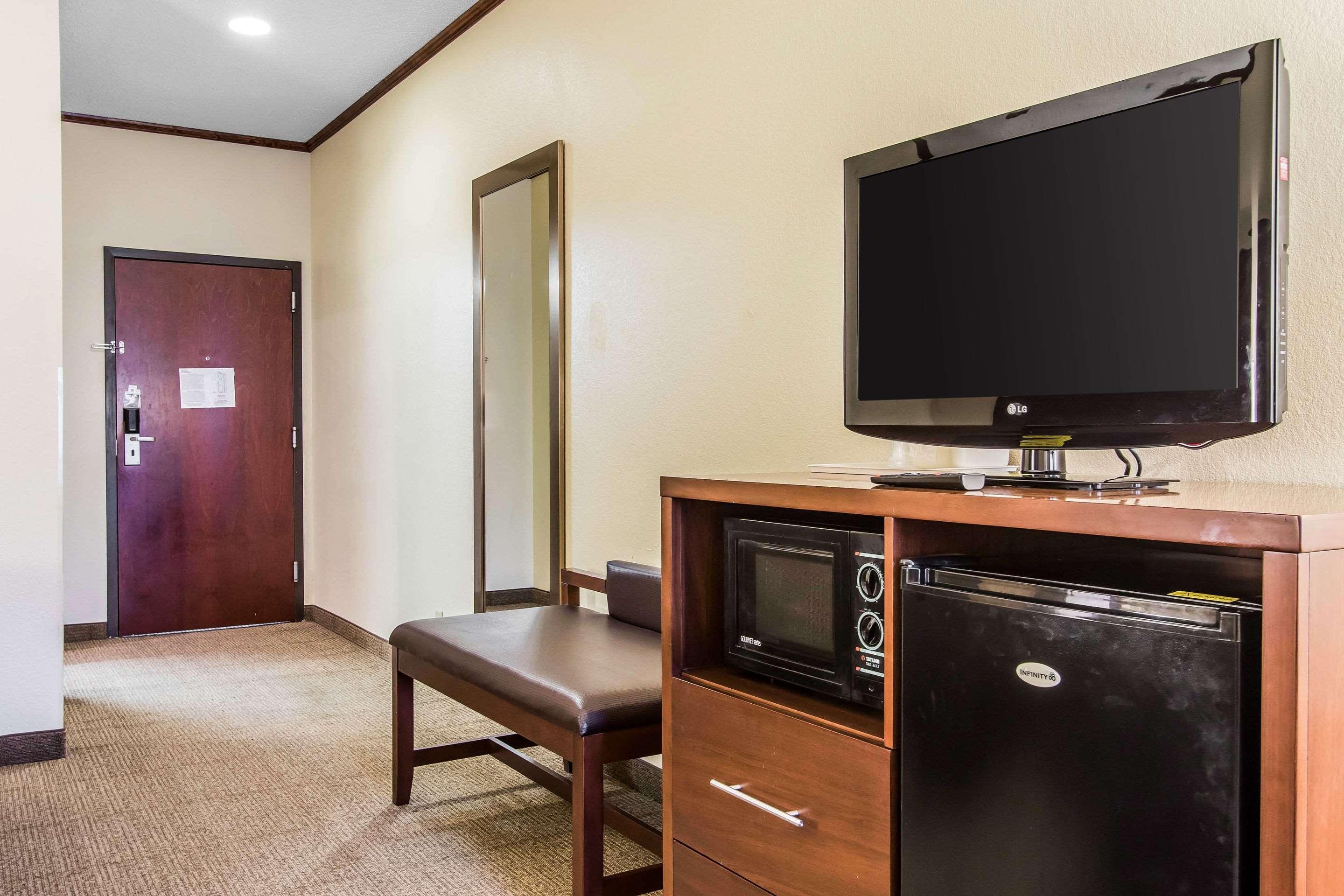 Hotel & 3*