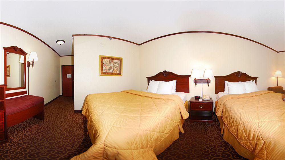 Hotel & 3*